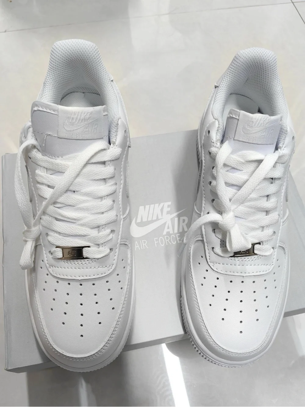 Nike Men’s Air Force 1 Low - All White Leather
